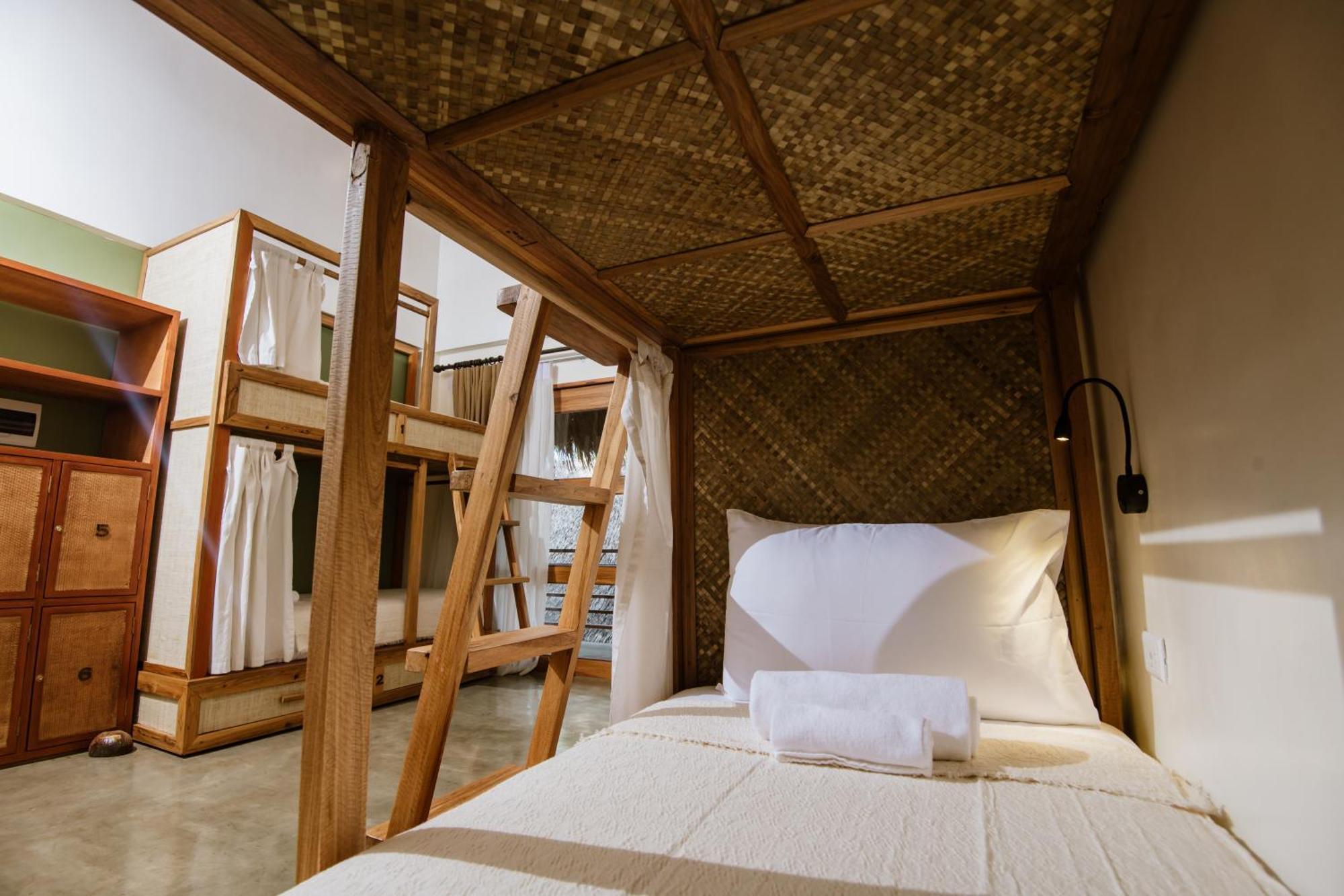 Las Palmas Villas And Casitas Siargao General Luna  Rum bild